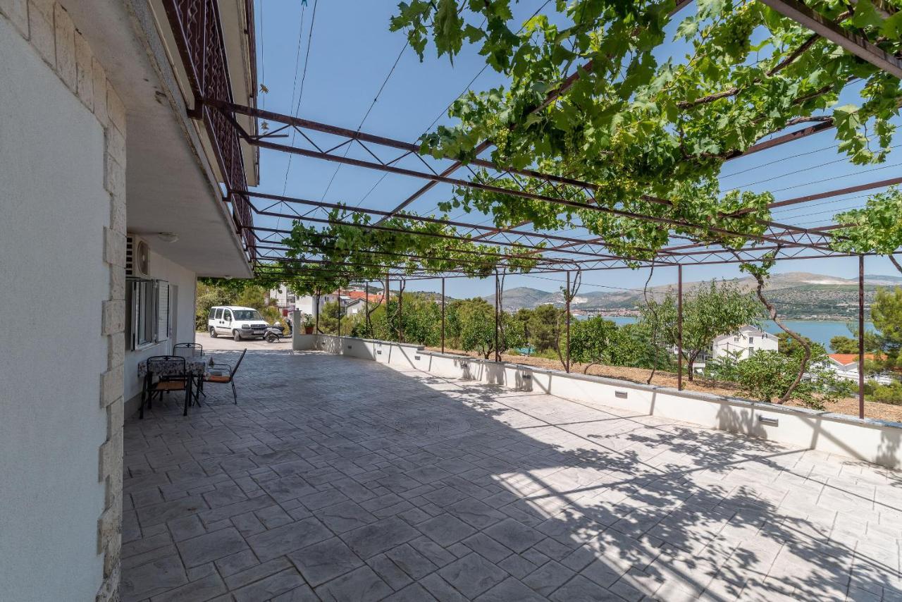 Apartments Nedjeljko Trogir Exterior photo